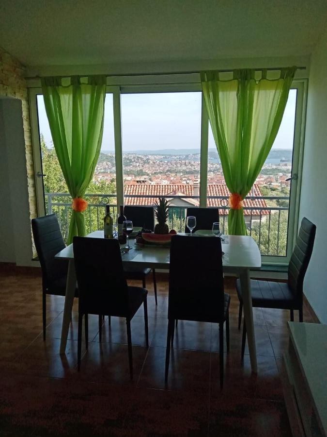 Tomislav Lägenhet Trogir Exteriör bild