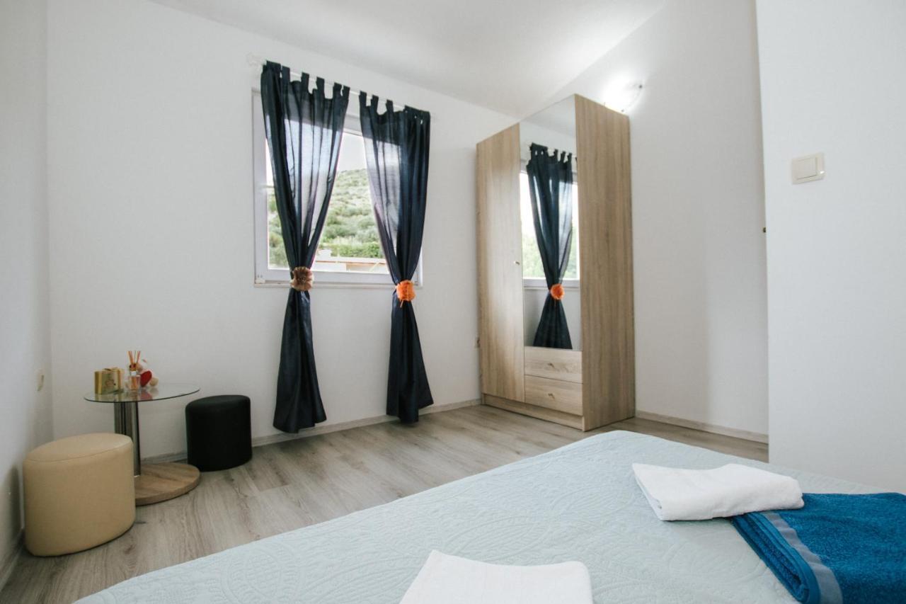 Tomislav Lägenhet Trogir Exteriör bild