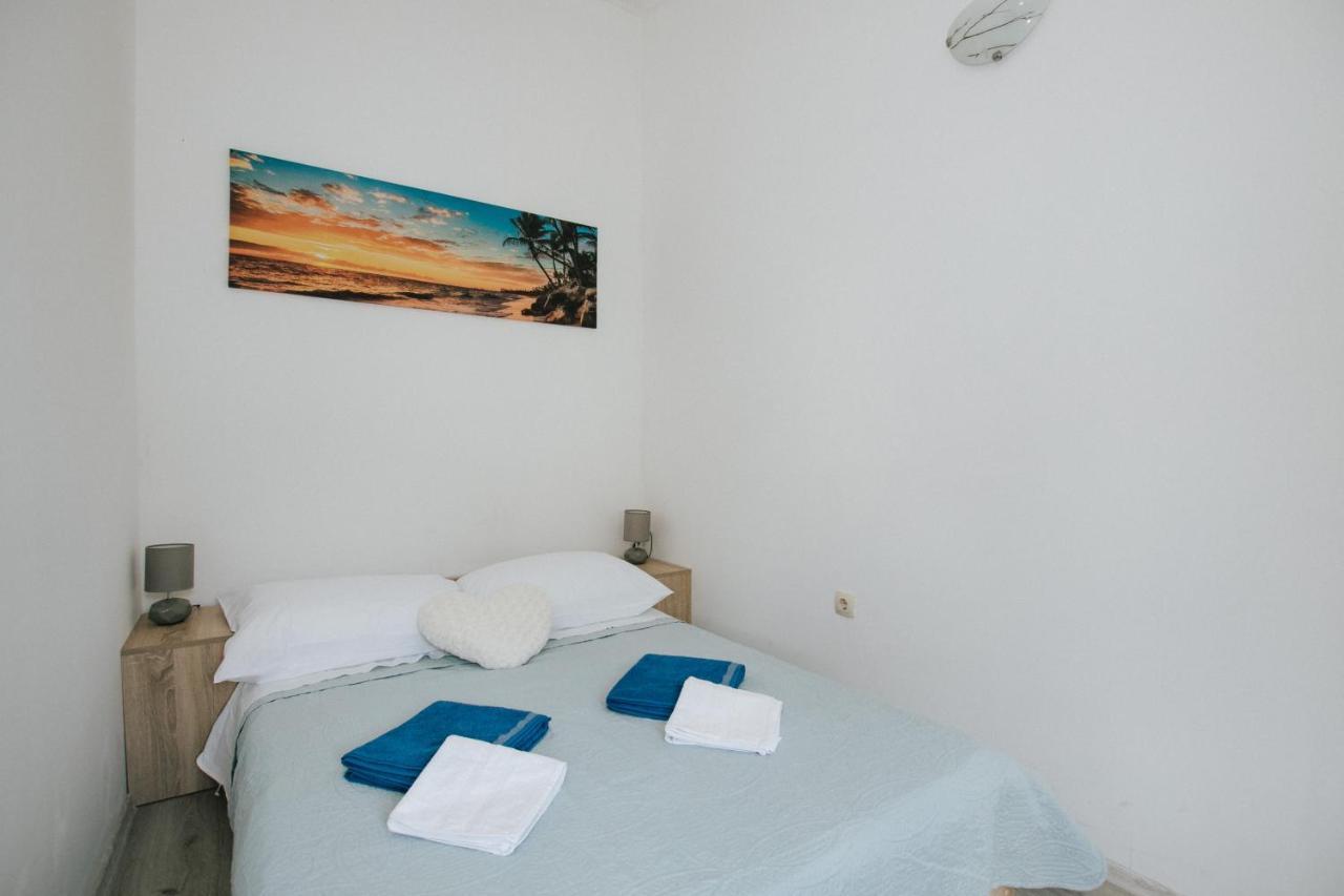 Tomislav Lägenhet Trogir Exteriör bild