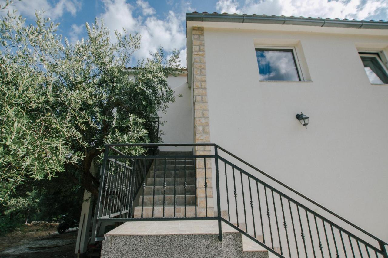 Tomislav Lägenhet Trogir Exteriör bild